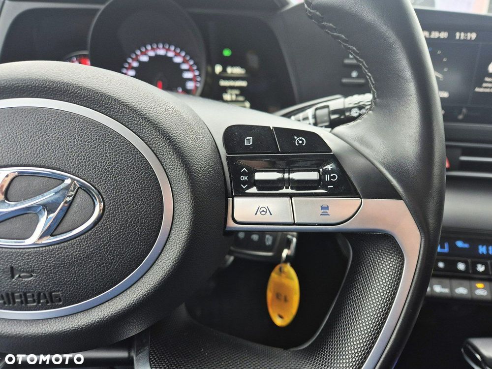 Hyundai Elantra - 19