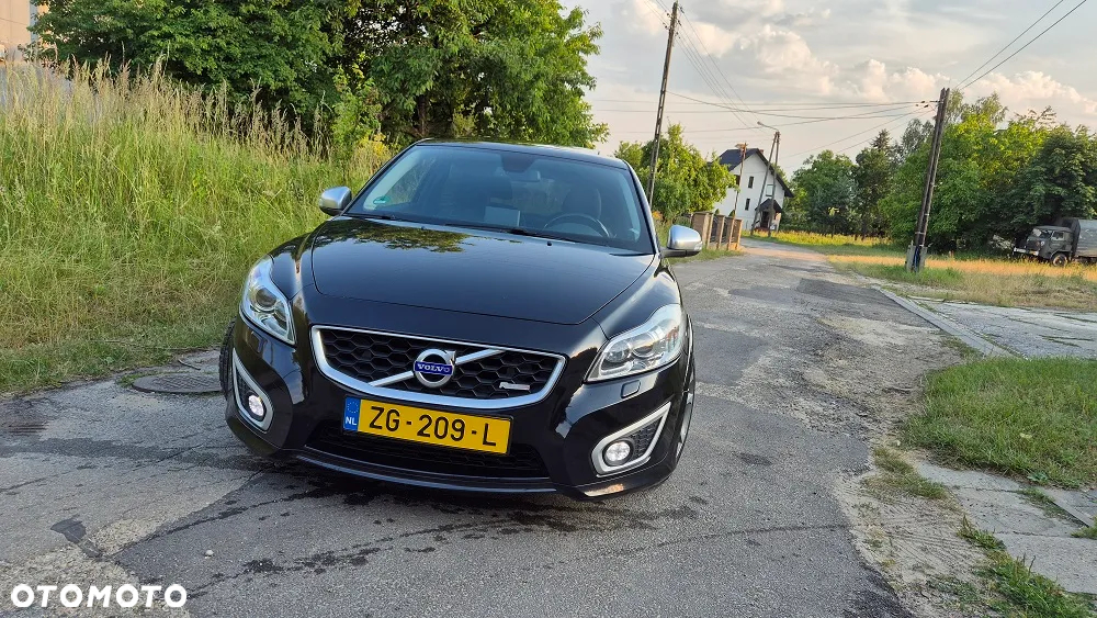 Volvo C30 D4 R-Design - 9