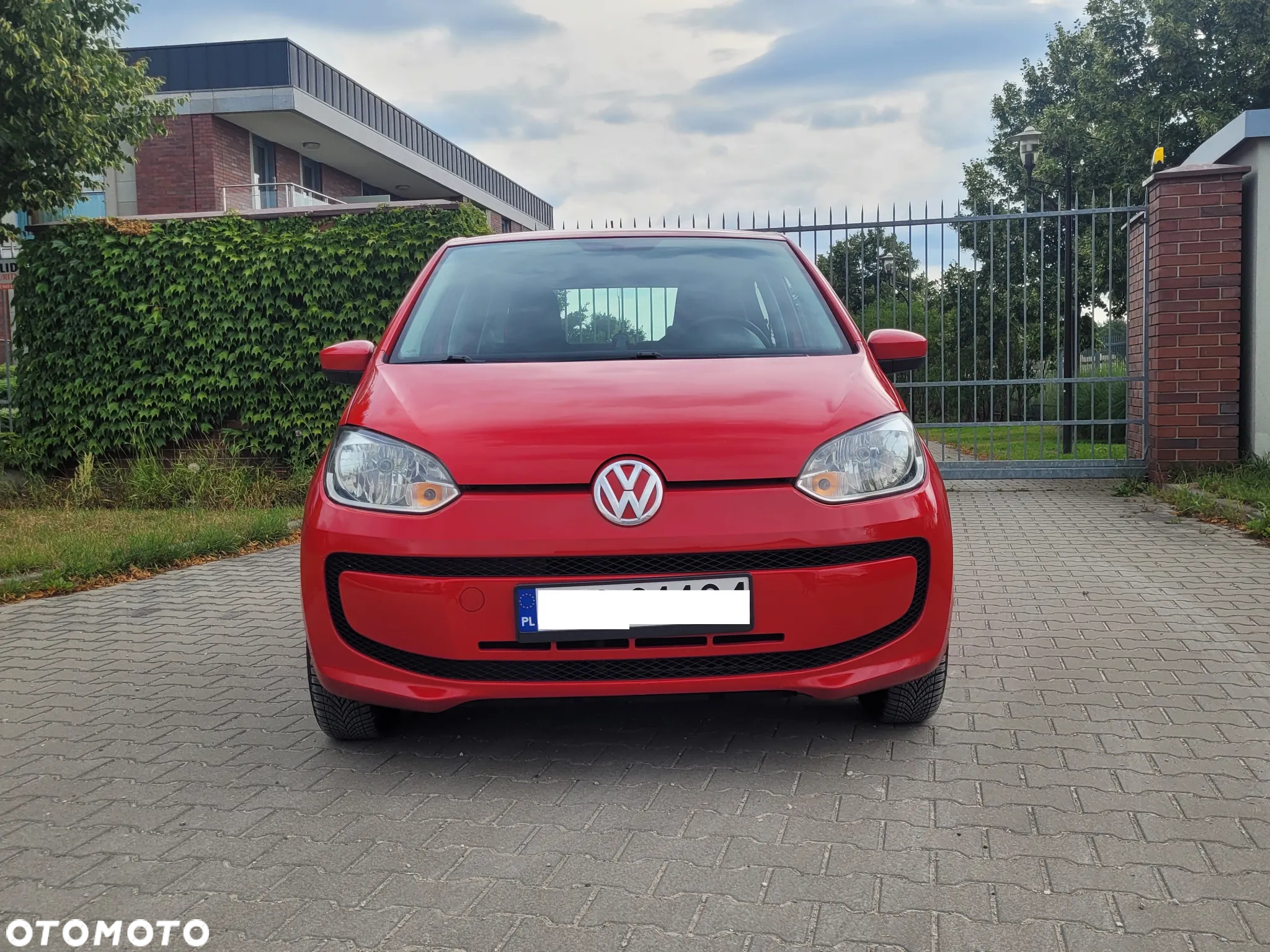 Volkswagen up! 1.0 high - 12