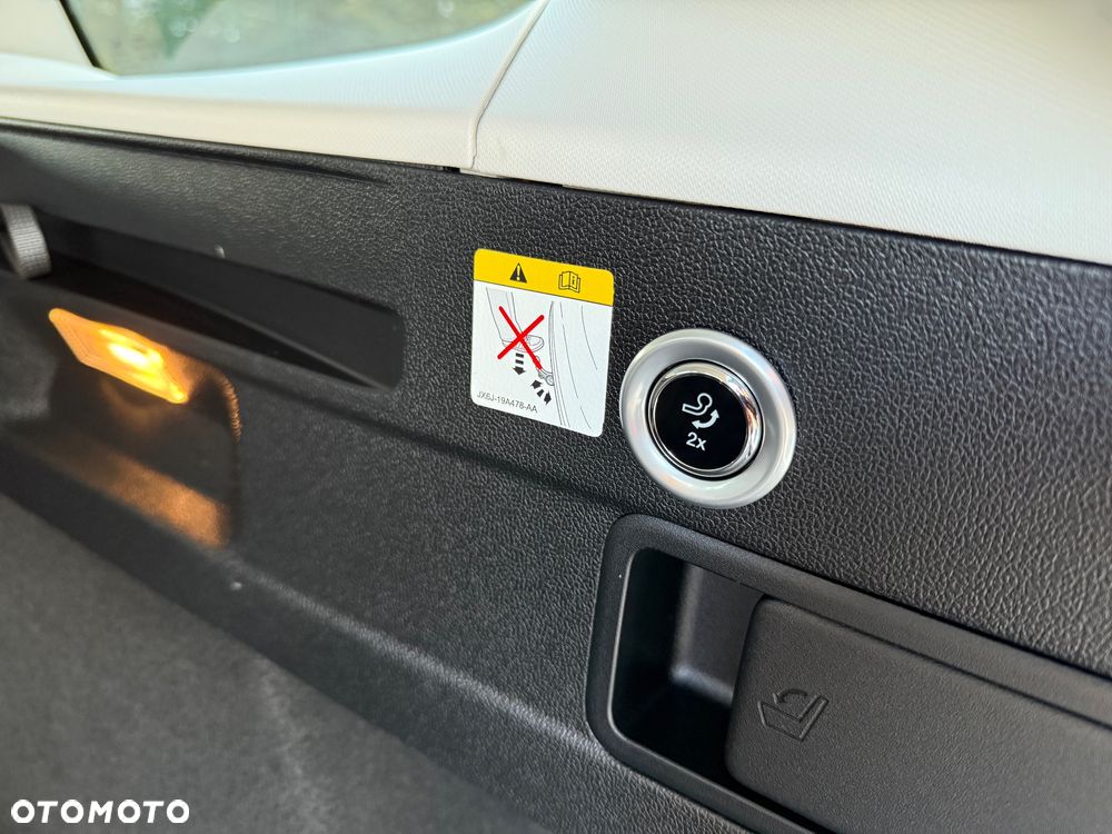 Ford Focus 1.5 EcoBlue Start-Stopp-System COOL&CONNECT - 40