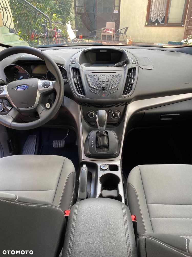 Ford Kuga - 9