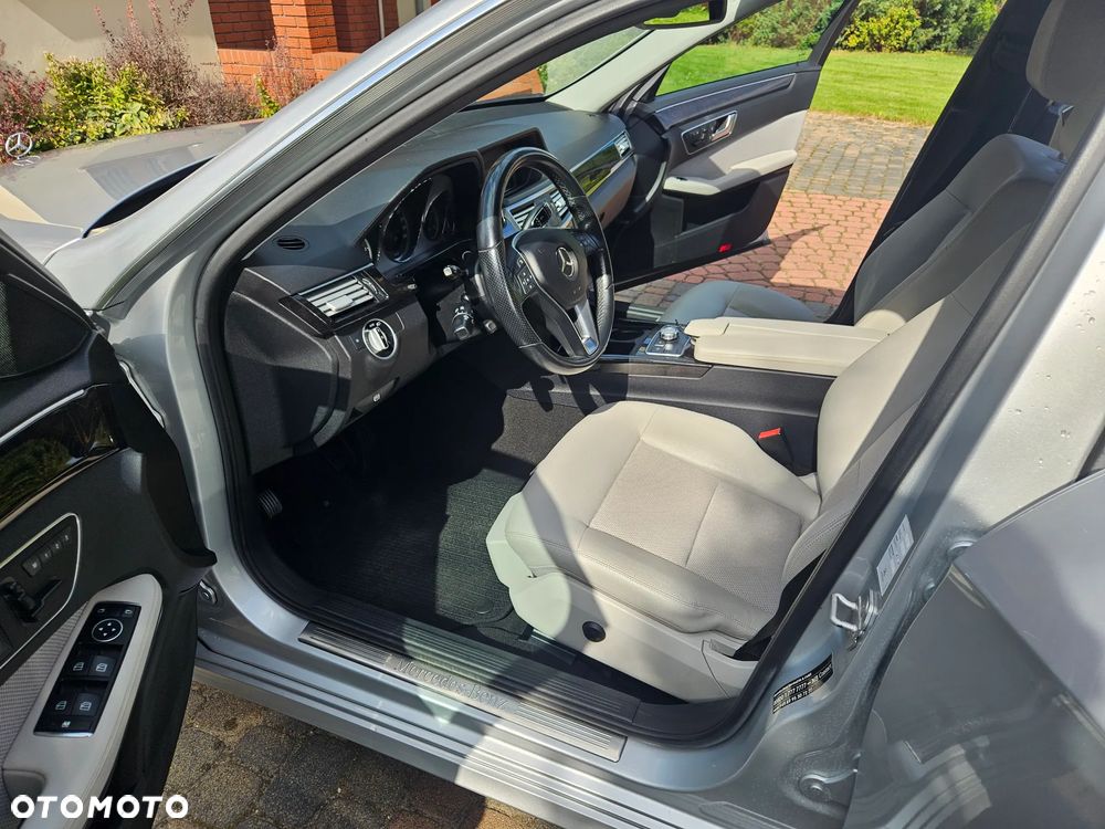Mercedes-Benz Klasa E 350 4Matic BlueEFFICIENCY 7G-TRONIC - 15