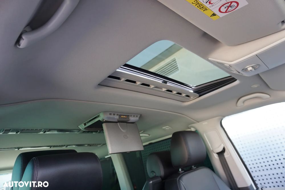 Volkswagen Multivan - 37