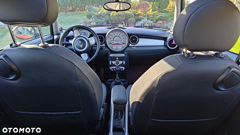 MINI Cooper 50 Mayfair - 5