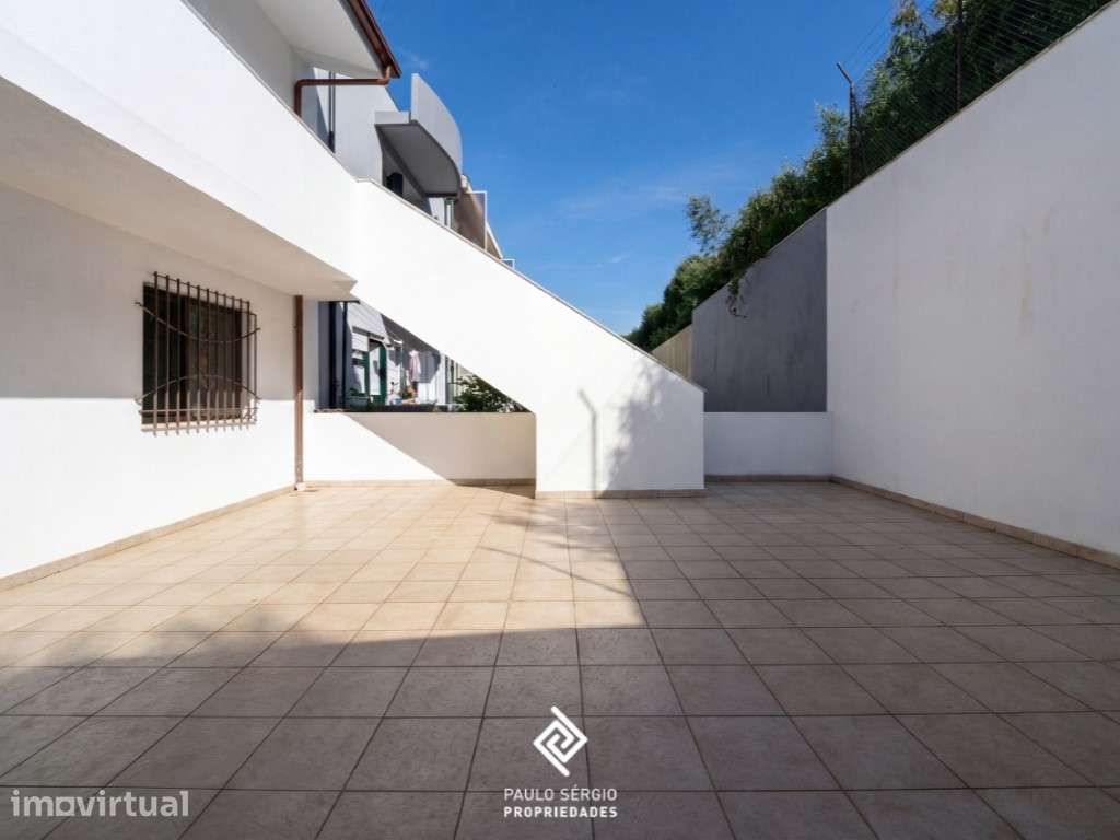 Moradia T5 em Valbom, Gondomar - Excelentes Áreas e Terraço Privativo - Grande imagem: 3/23