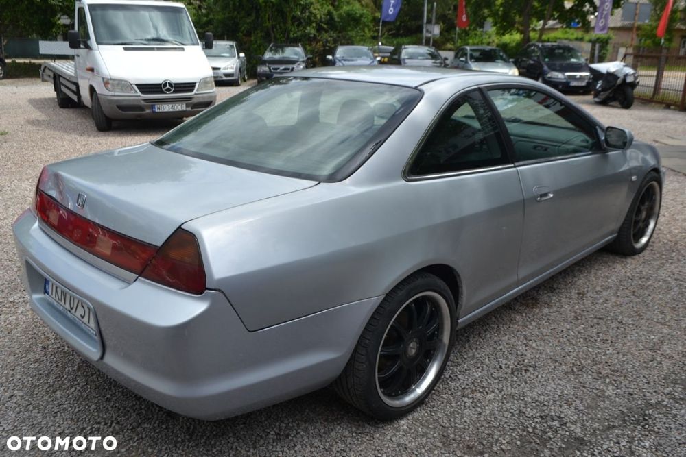 Honda Accord - 3