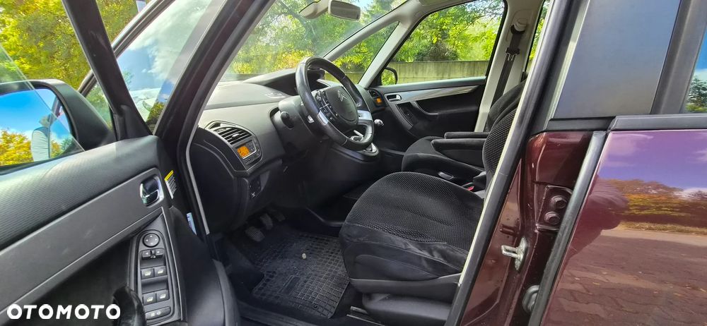 Citroën C4 Grand Picasso 1.8 16V Advance - 17