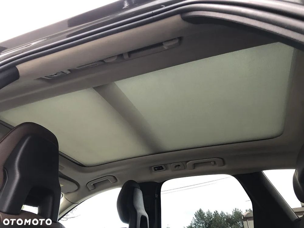 Volvo XC 60 T5 AWD Momentum Pro - 14