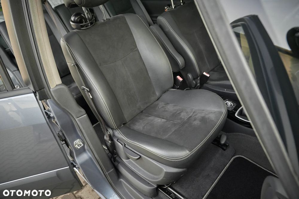 Renault Grand Espace 2.0 dCi FAP Initiale - 19