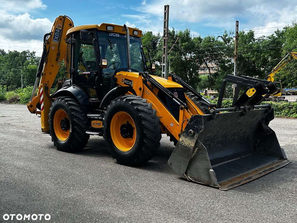 JCB 4cx - 6