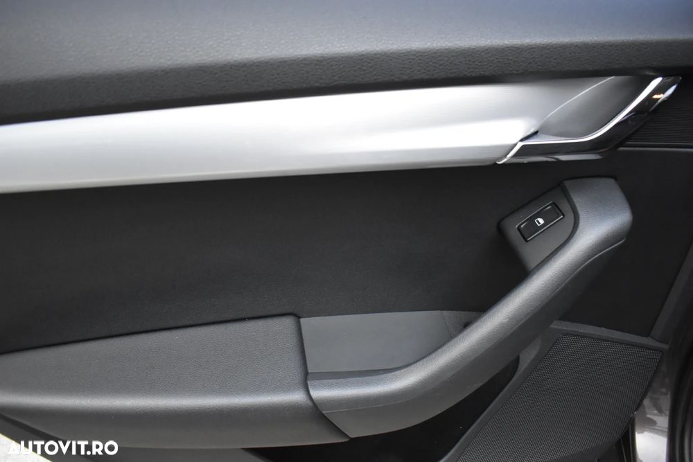 Skoda Octavia 1.6 TDI AMBITION DSG - 26