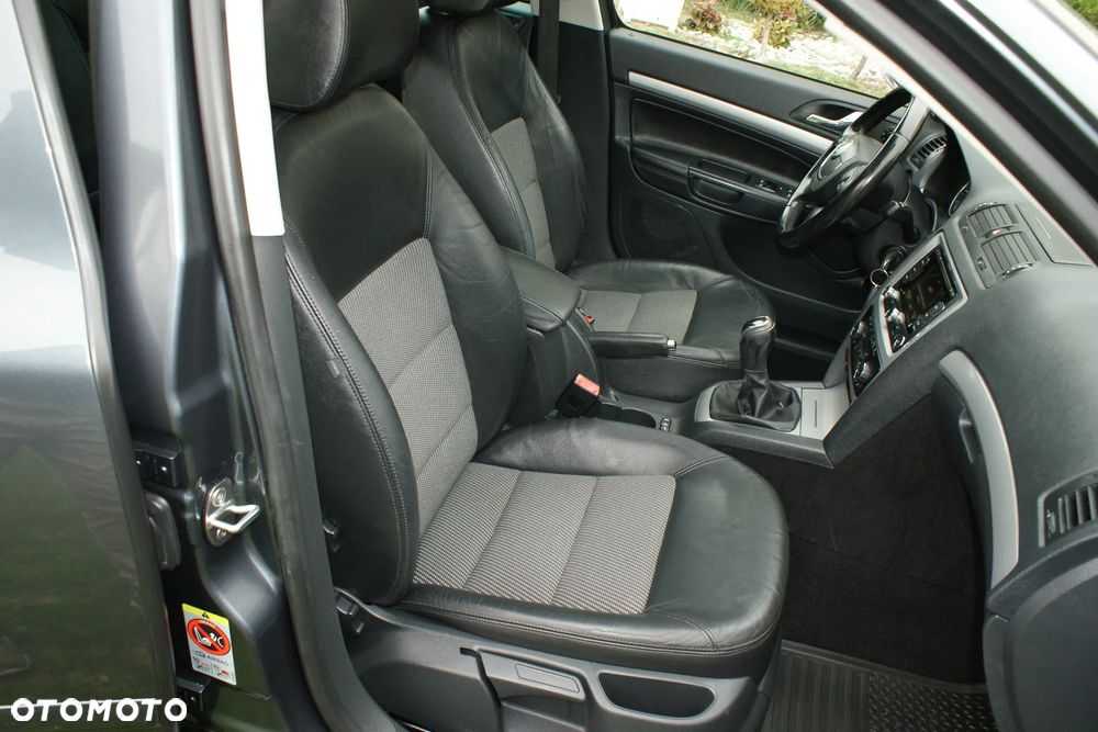 Skoda Octavia - 15