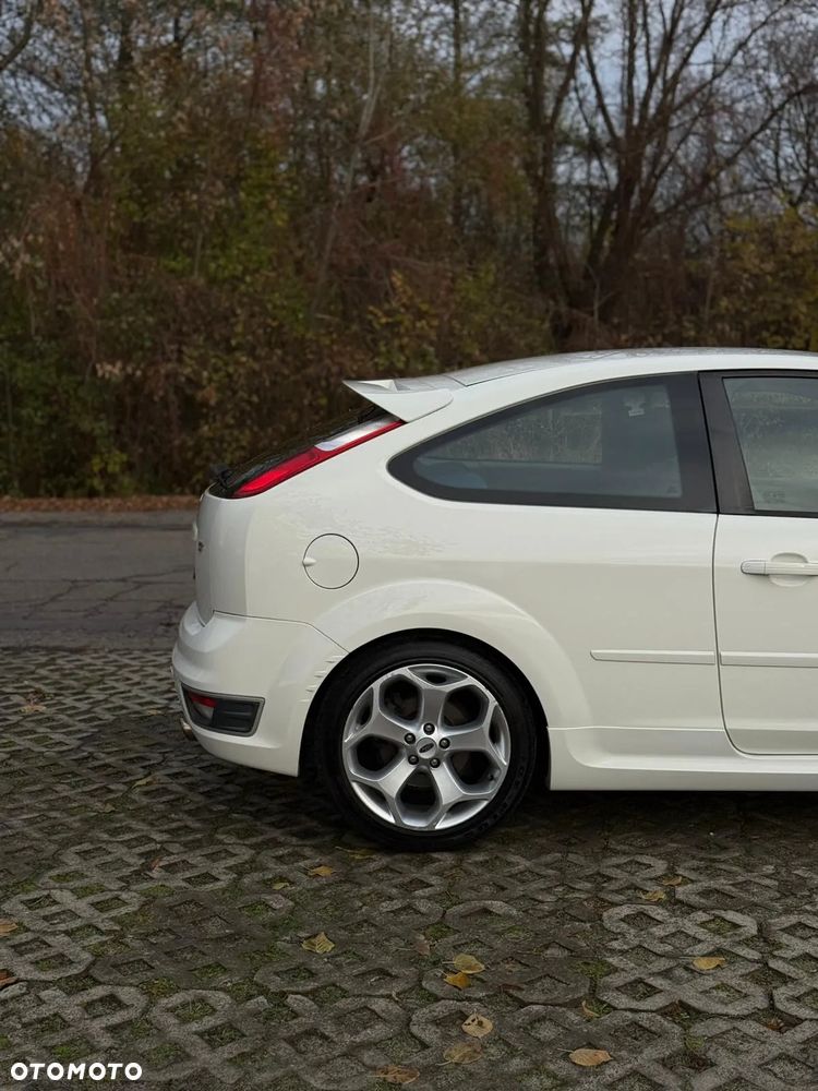 Ford Focus 2.5 ST - 3