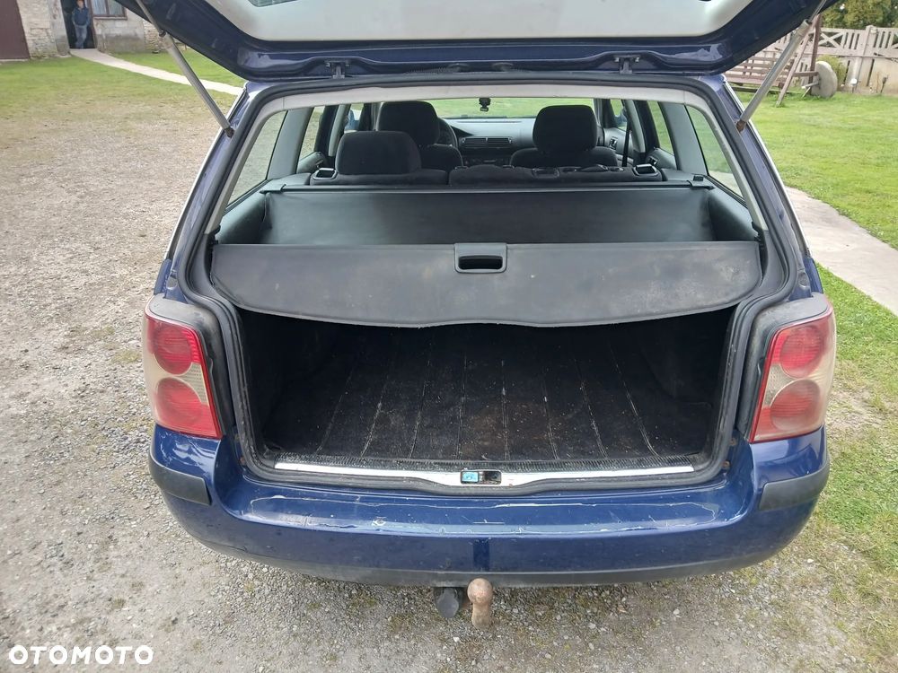 Volkswagen Passat - 19