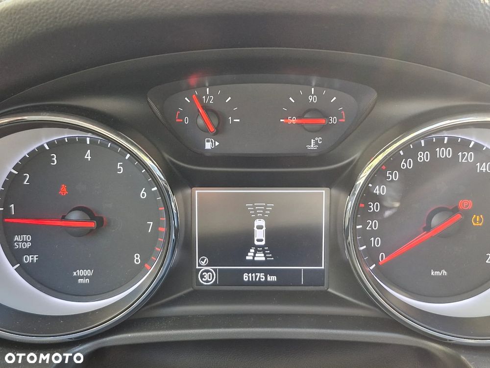 Opel Insignia 1.5 T Enjoy S&S - 17