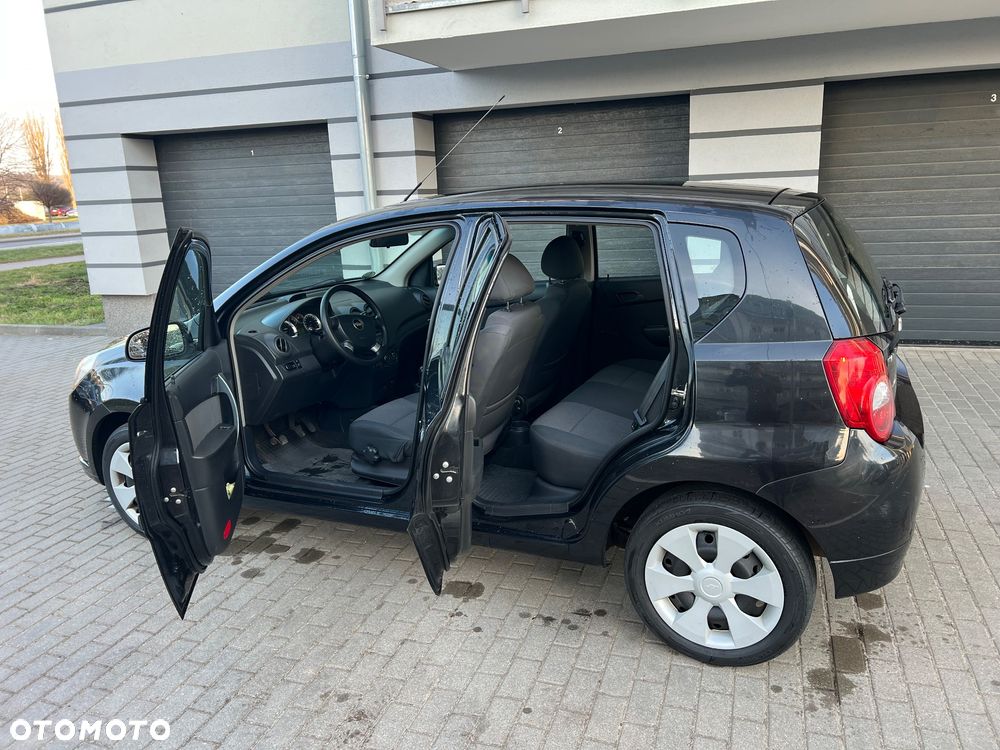 Chevrolet Aveo 1.2 16V LS - 21