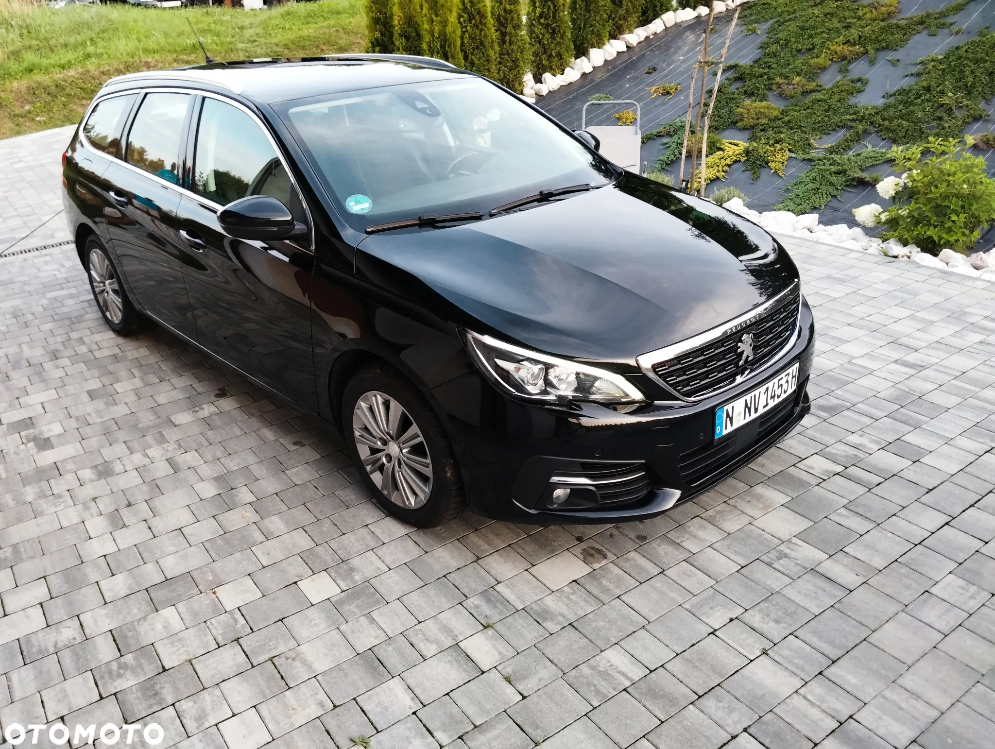 Peugeot 308 BlueHDi FAP 130 Stop & Start Allure Pack - 3