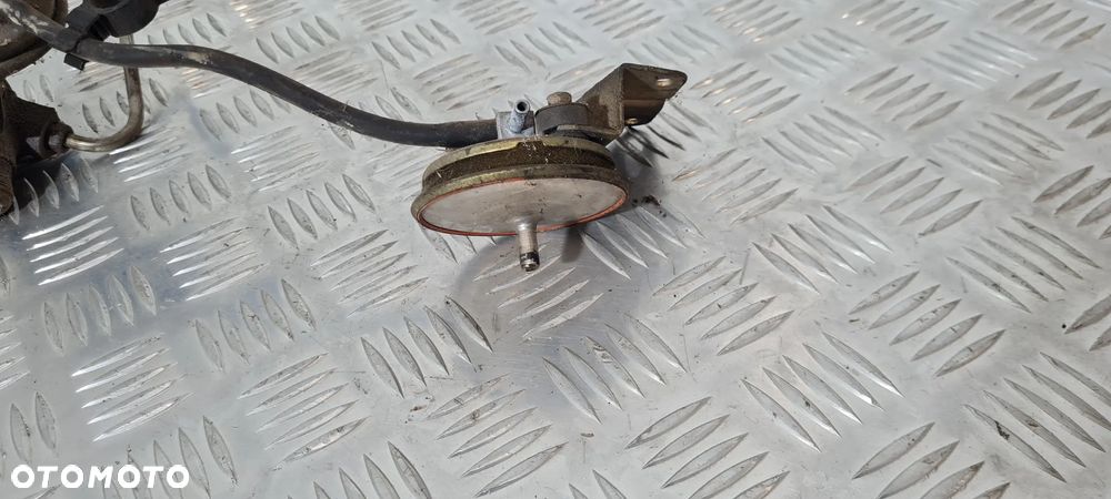 Daihatsu Feroza 1.6 Zawór EGR - 3