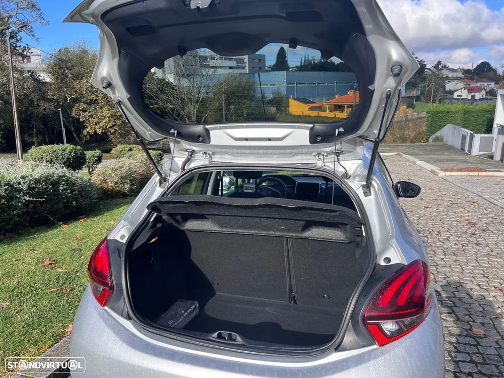 Peugeot 208 1.2 PureTech Active - 11