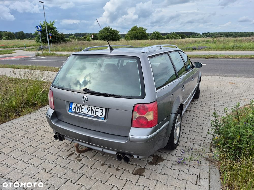 Volkswagen Passat 2.8 V6 4Mot Comfortline - 4