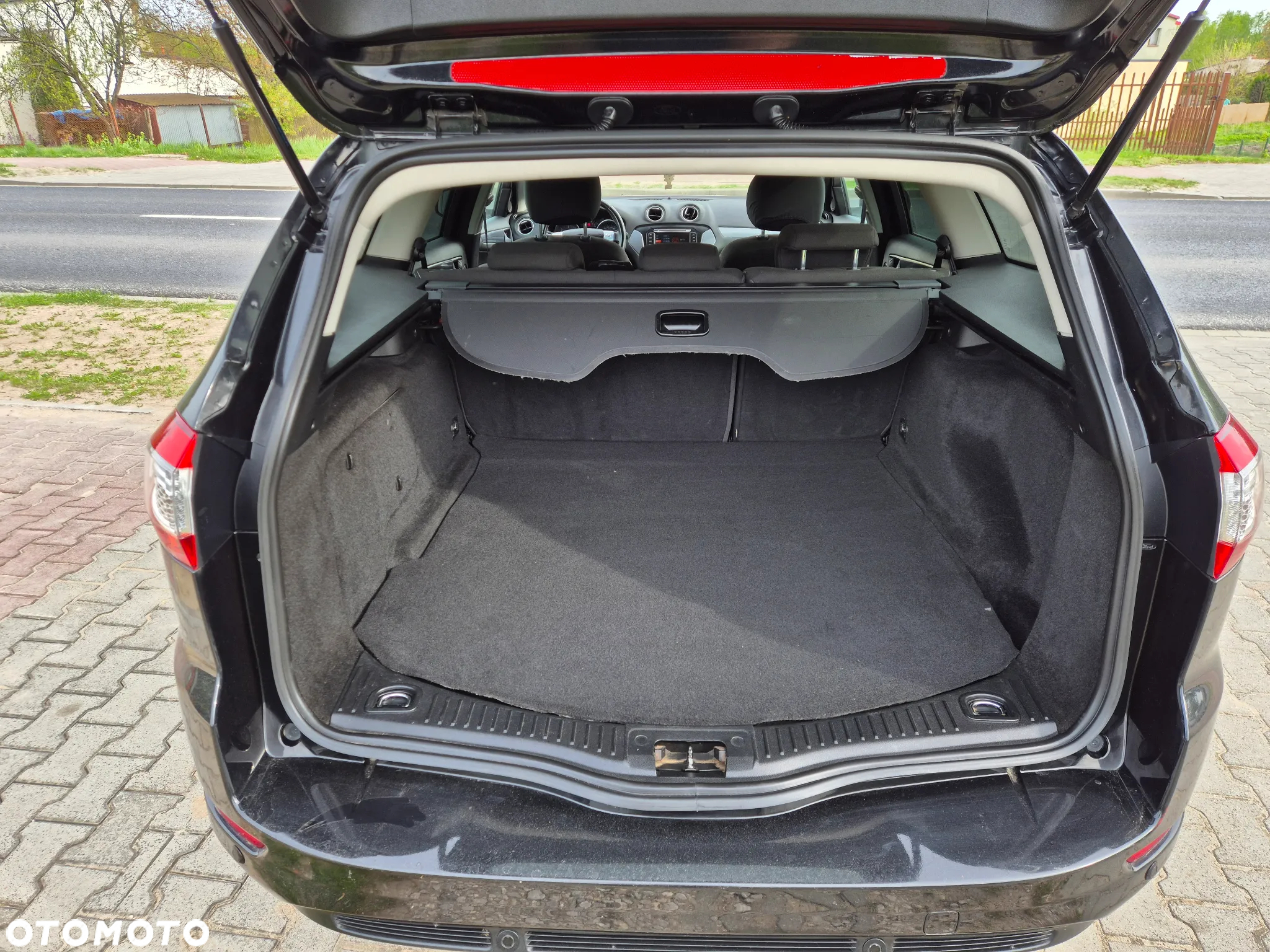 Ford Mondeo 1.6 TDCi Ambiente - 10