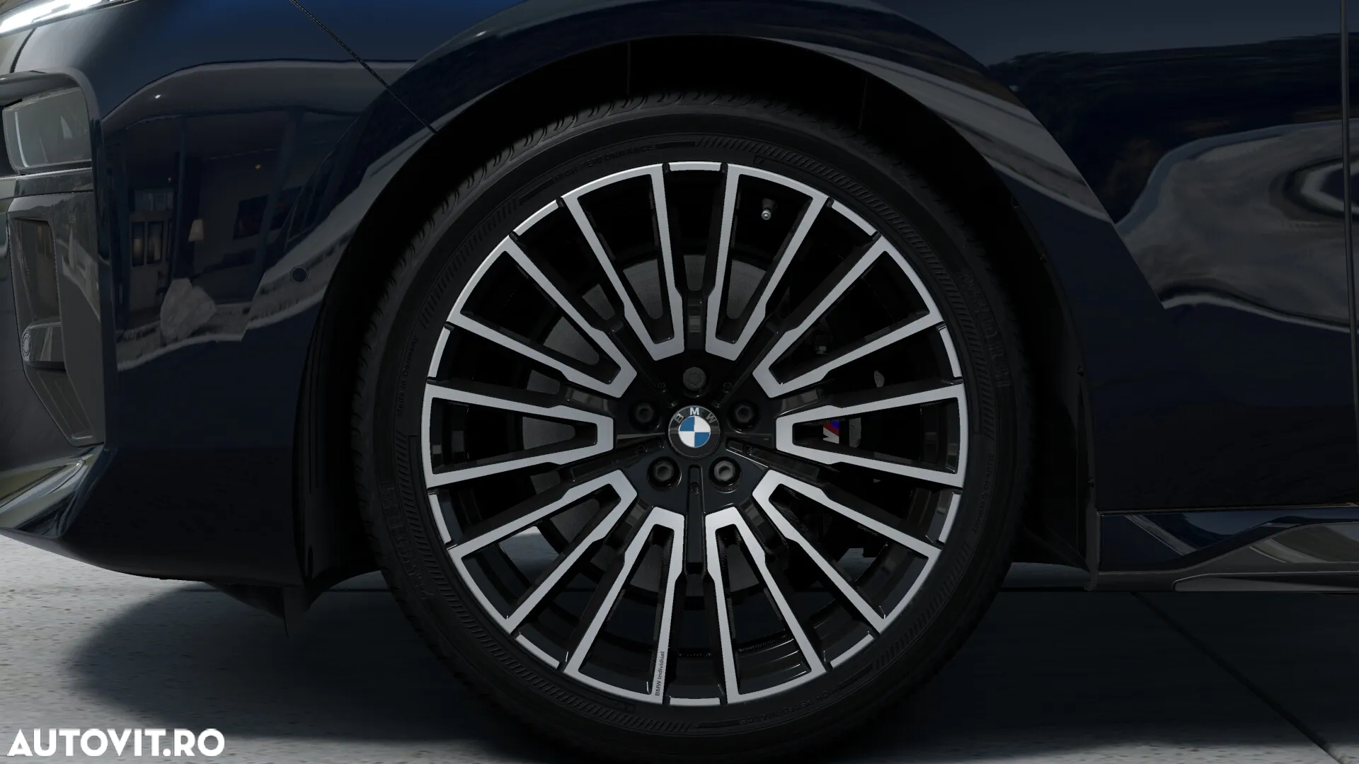 BMW Seria 7 740d xDrive MHEV - 8