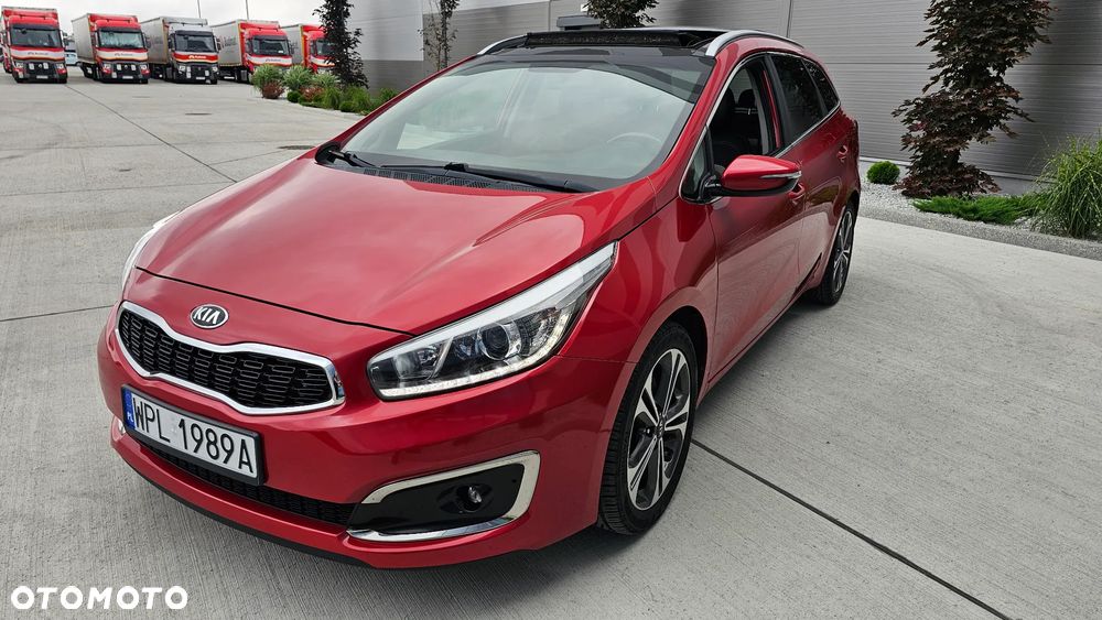 Kia Ceed Cee'd 1.6 CRDi Smart - 1