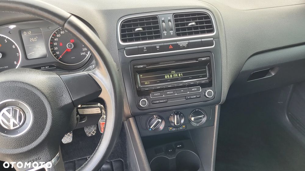 Volkswagen Polo Cross - 11