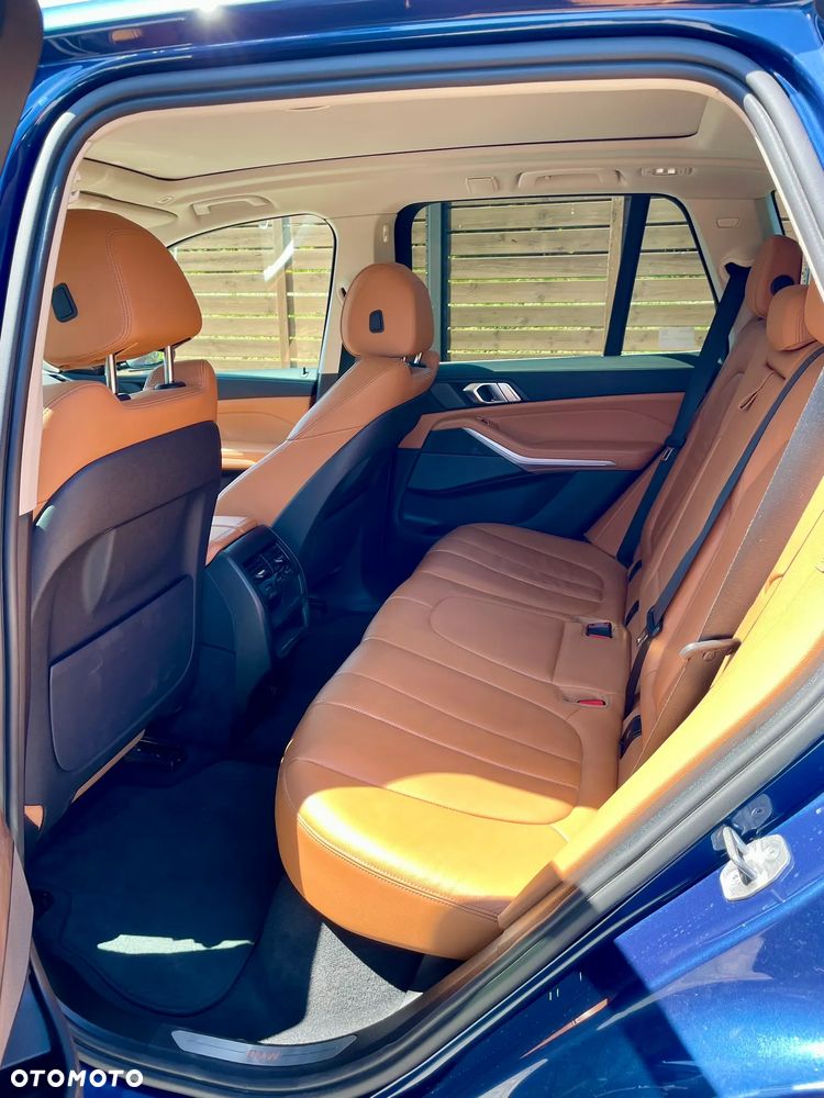 BMW X5 xDrive45e - 12