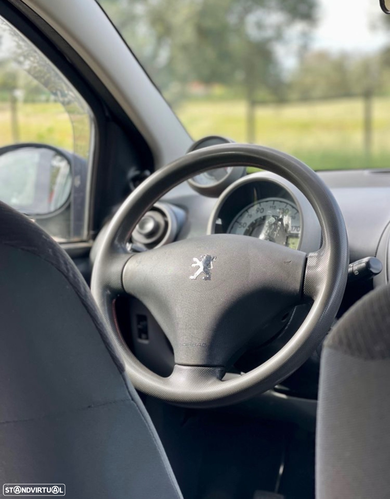 Peugeot 107 1.0 Urban - 13