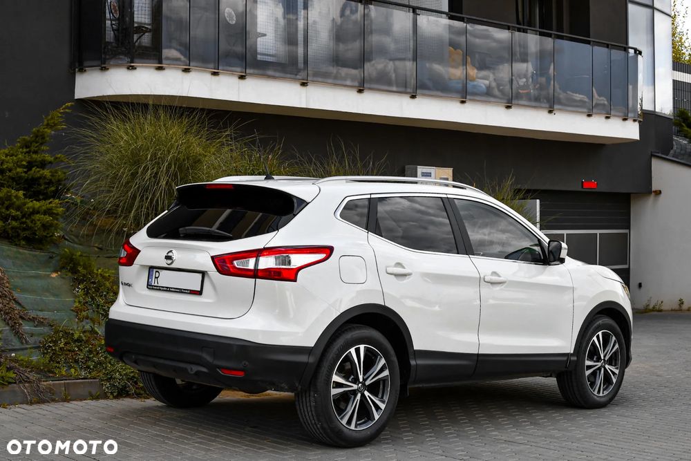 Nissan Qashqai 1.2 DIG-T Tekna+ - 4