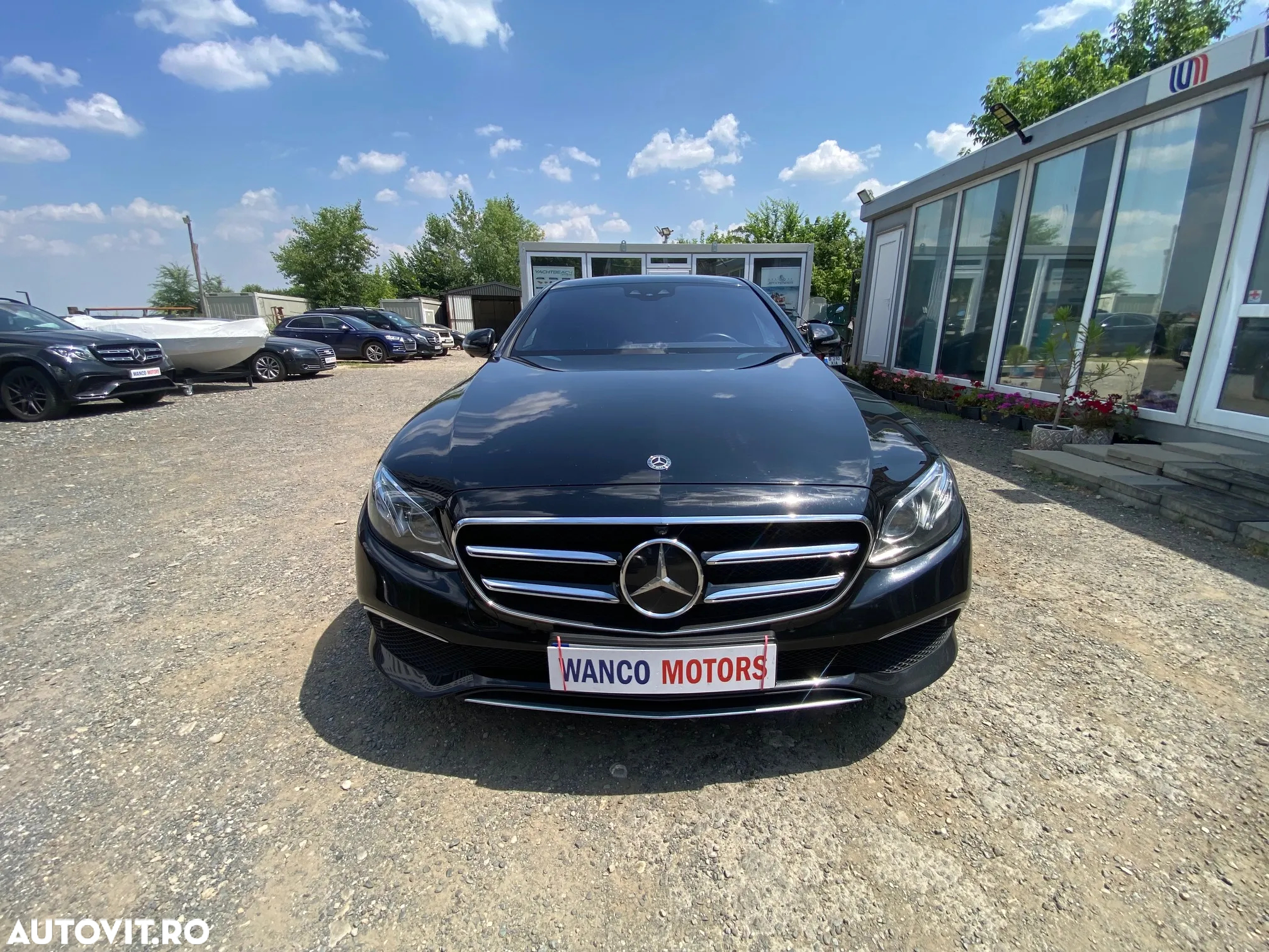 Mercedes-Benz E 220 d 4Matic 9G-TRONIC Sportstyle Edition - 2