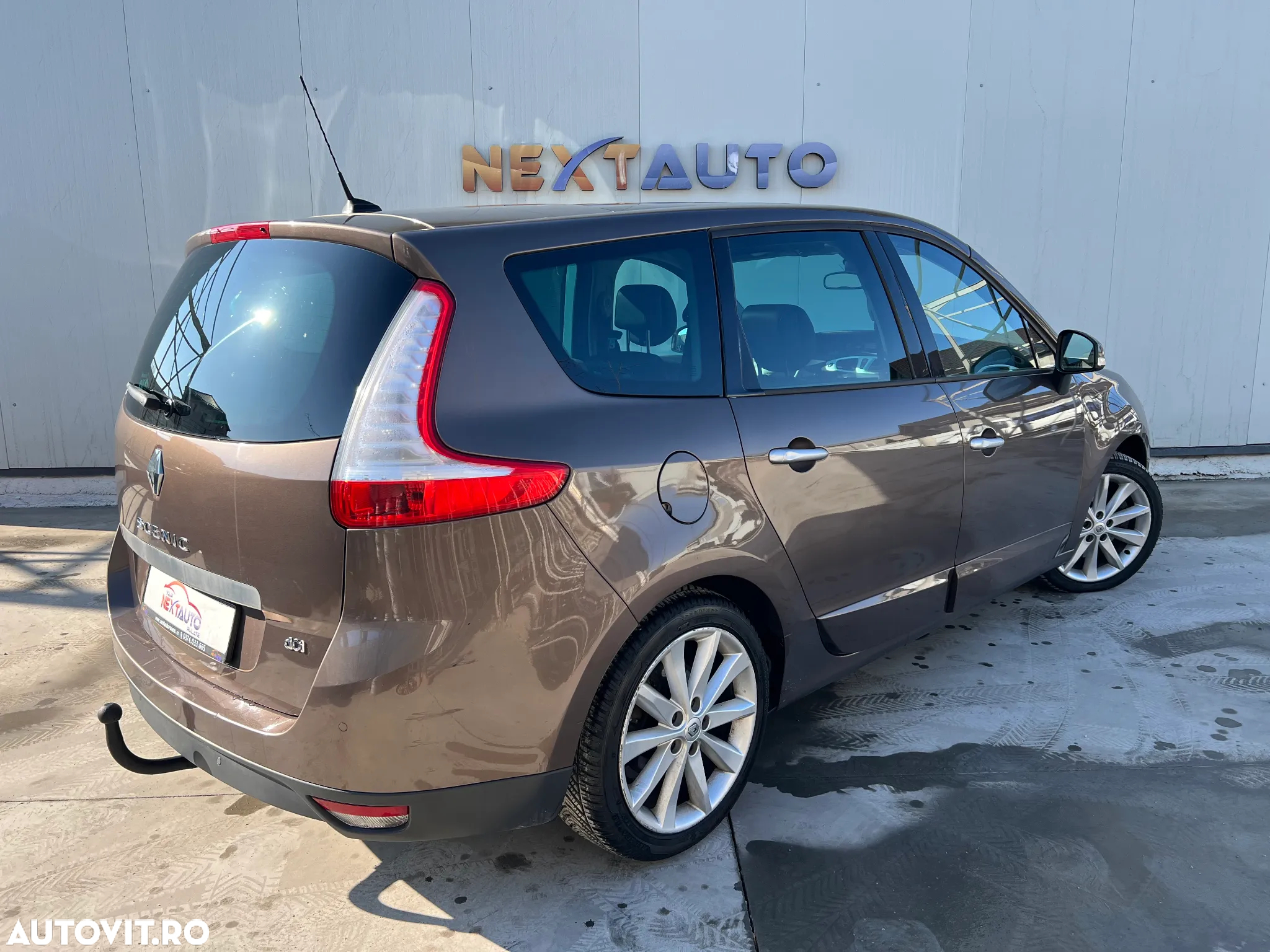 Renault Grand Scenic - 5