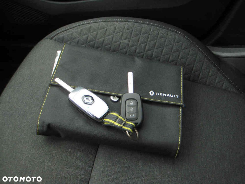 Renault Clio ver-1-0-tce-zen - 21