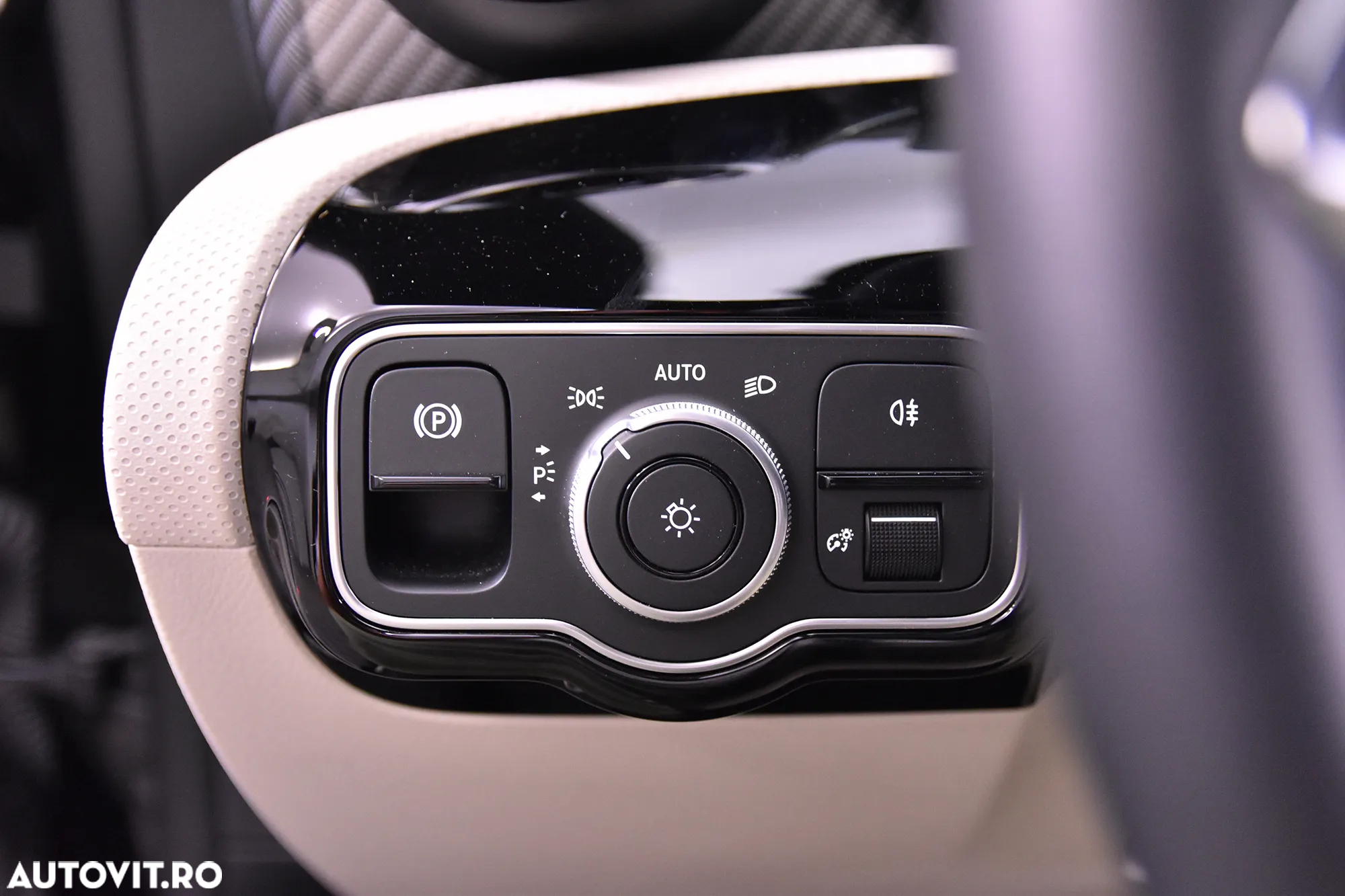 Mercedes-Benz CLA 180 7G-DCT Edition Progressive Line - 15