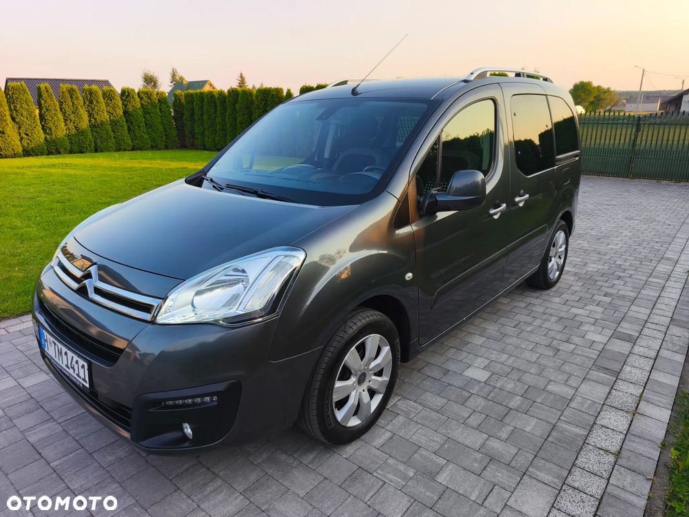 Citroën Berlingo Multispace BlueHDi 120 S&S SHINE - 4