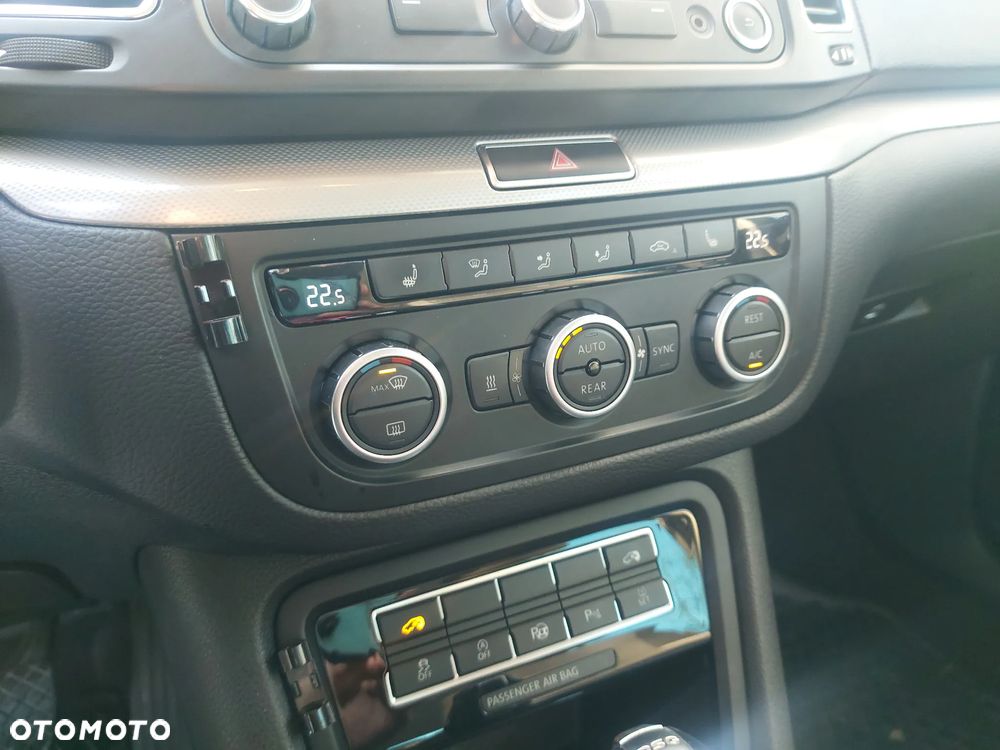 Volkswagen Sharan 2.0 TDI DSG BlueMotion Technology Life - 3