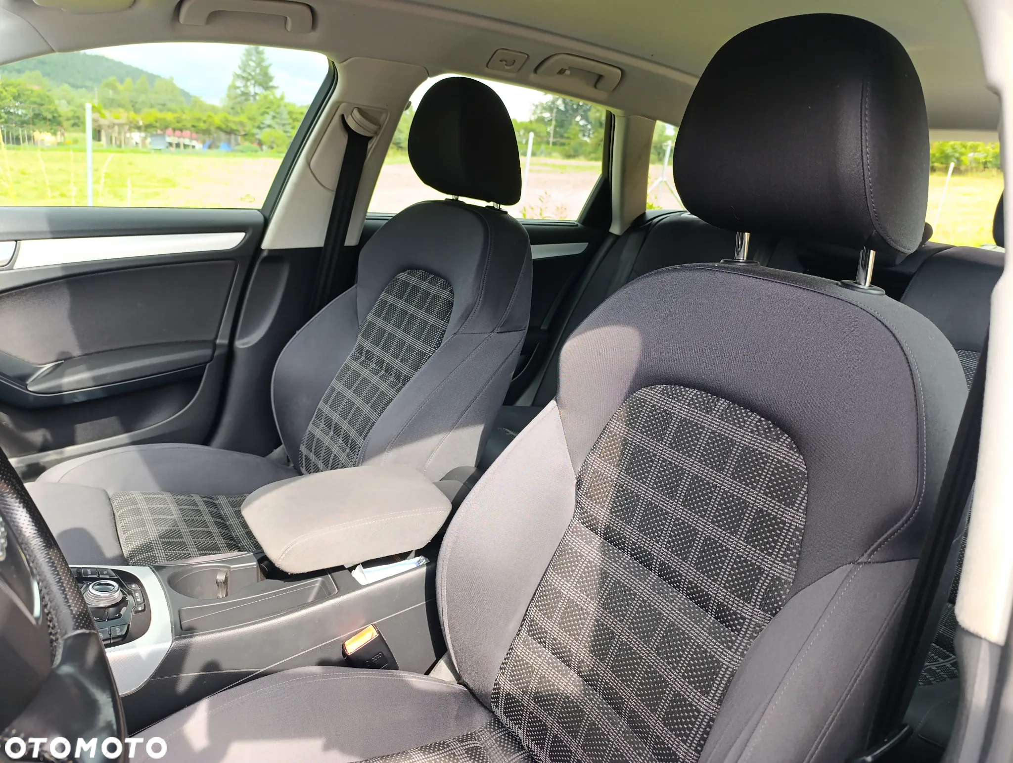 Audi A4 Avant - 11
