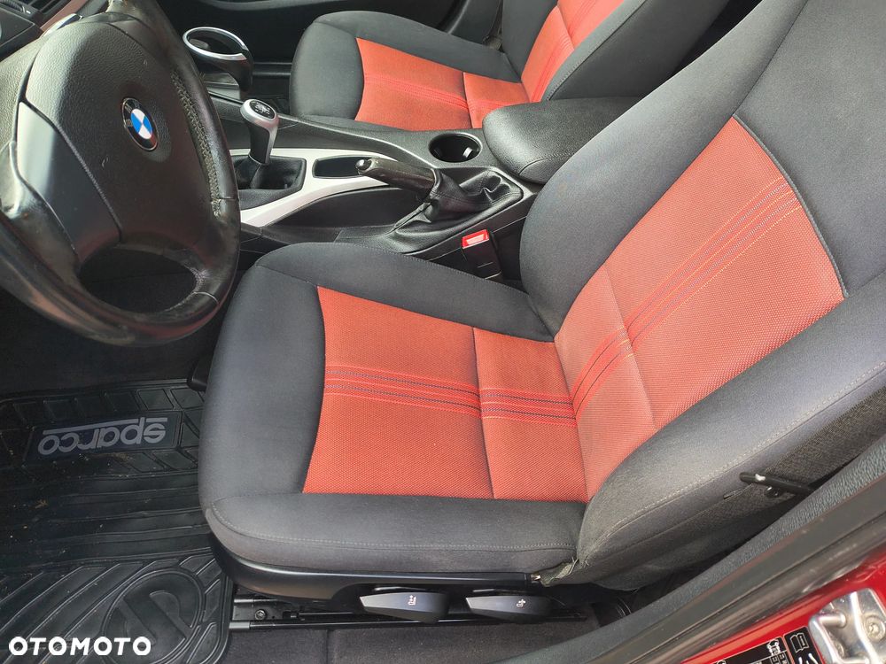 BMW X1 sDrive18d Sport Line - 18