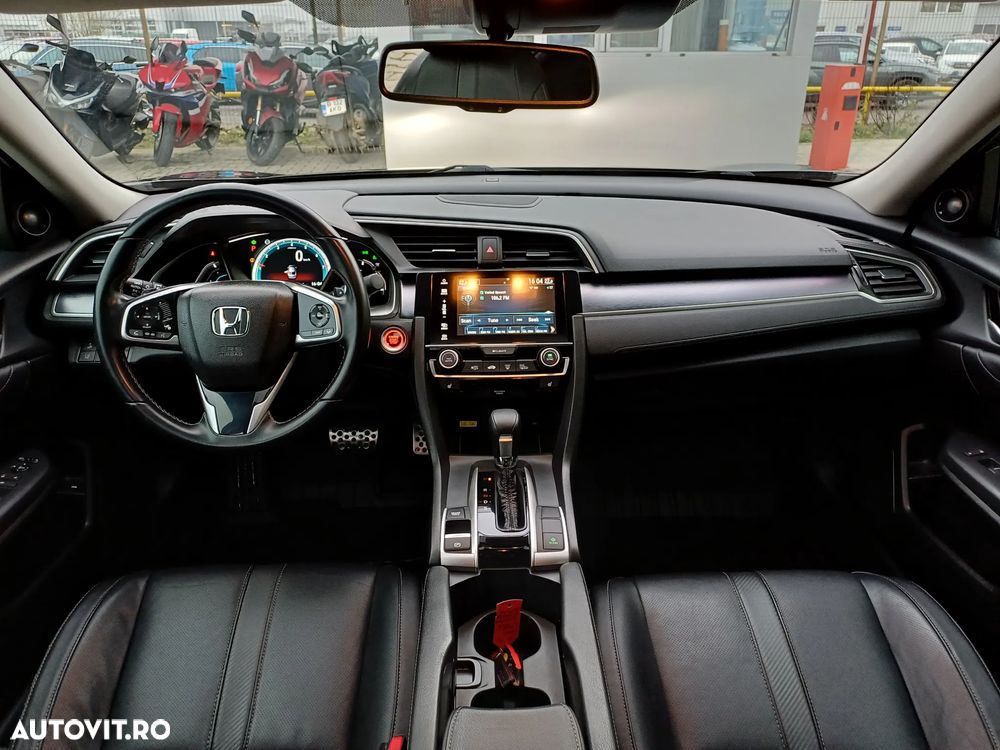 Honda Civic Sedan 1.5 VTEC Turbo CVT Executive - 12