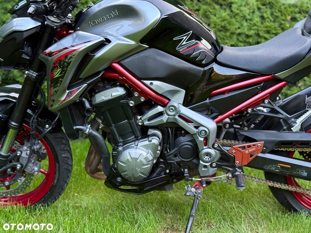 Kawasaki Z 900 - 11