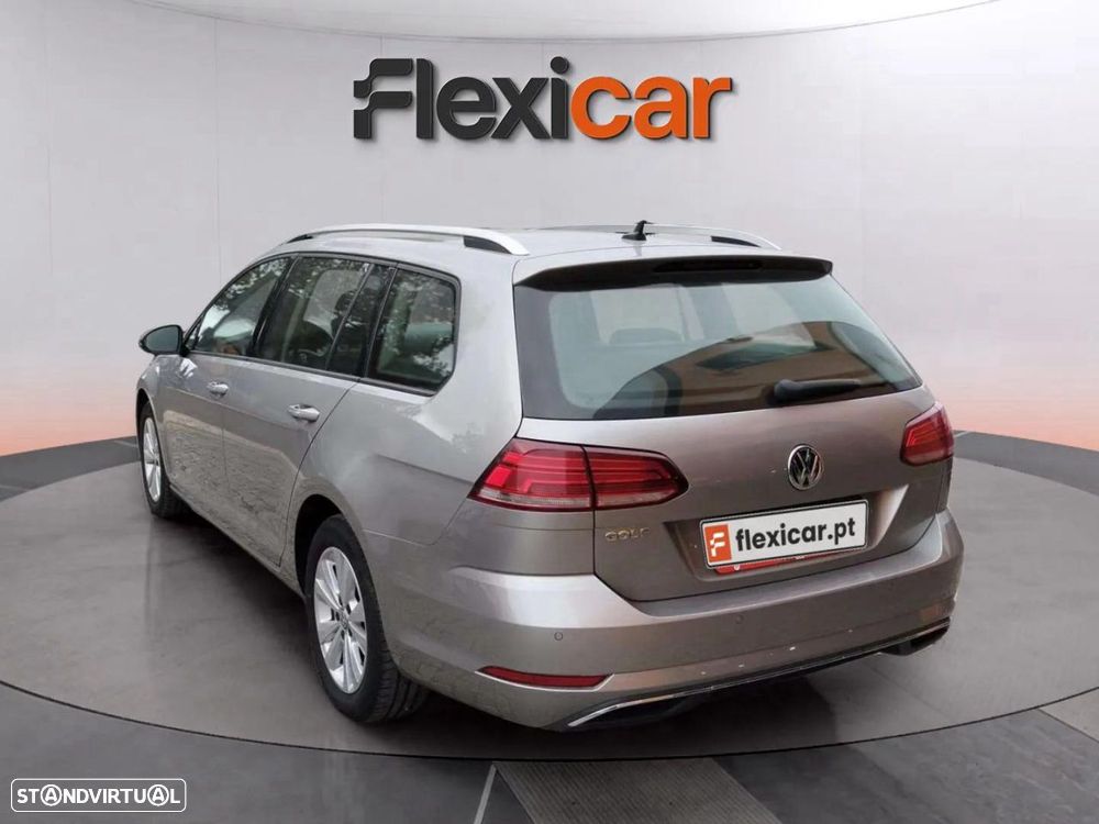 VW Golf Variant 1.6 TDi Confortline - 5