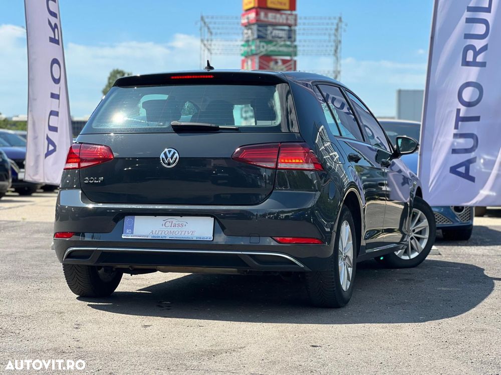 Volkswagen Golf 1.6 TDI Comfortline - 8