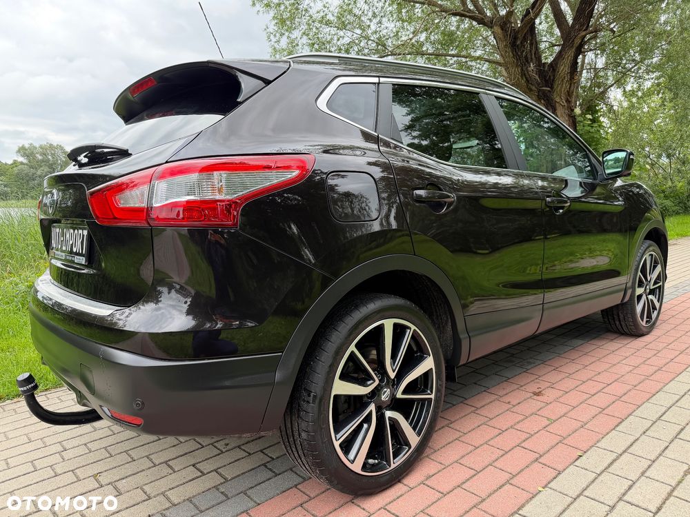 Nissan Qashqai 1.6 DCi TEKNA - 3