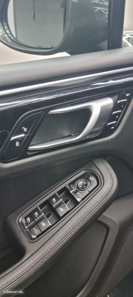 Porsche Macan - 9