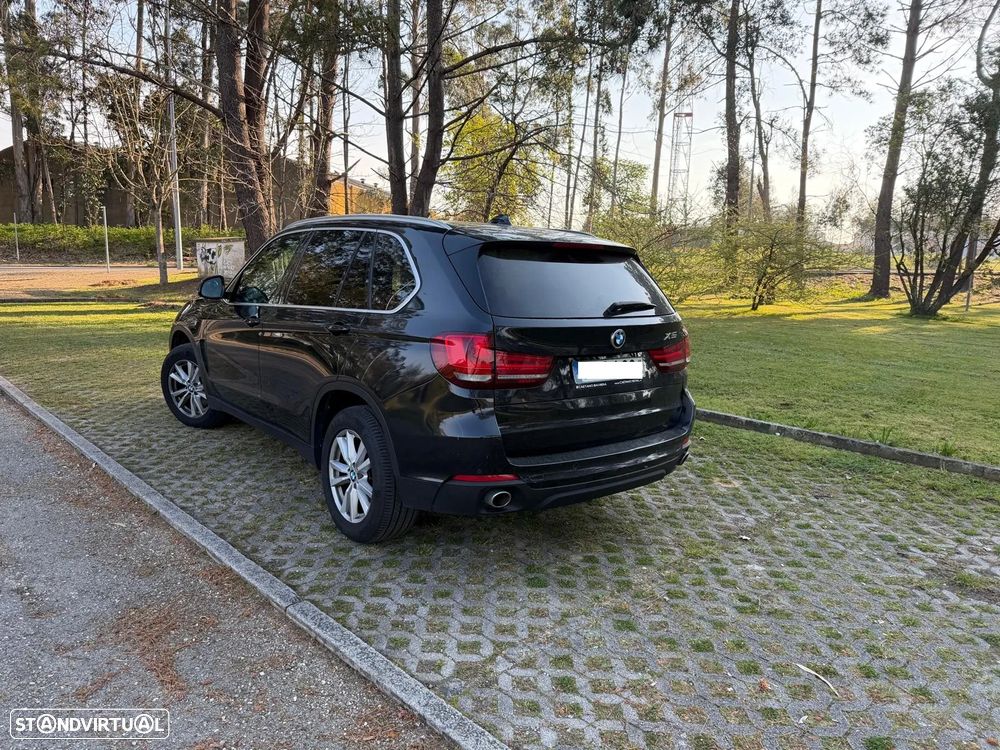 BMW X5 25 d sDrive Comfort 7L - 30