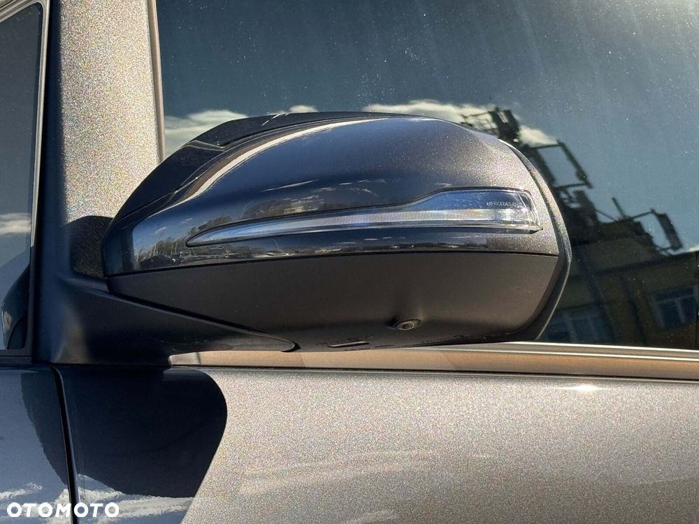 Mercedes-Benz Klasa V 300 d 4-Matic 9G-Tronic Avantgarde (d³ugi) - 15