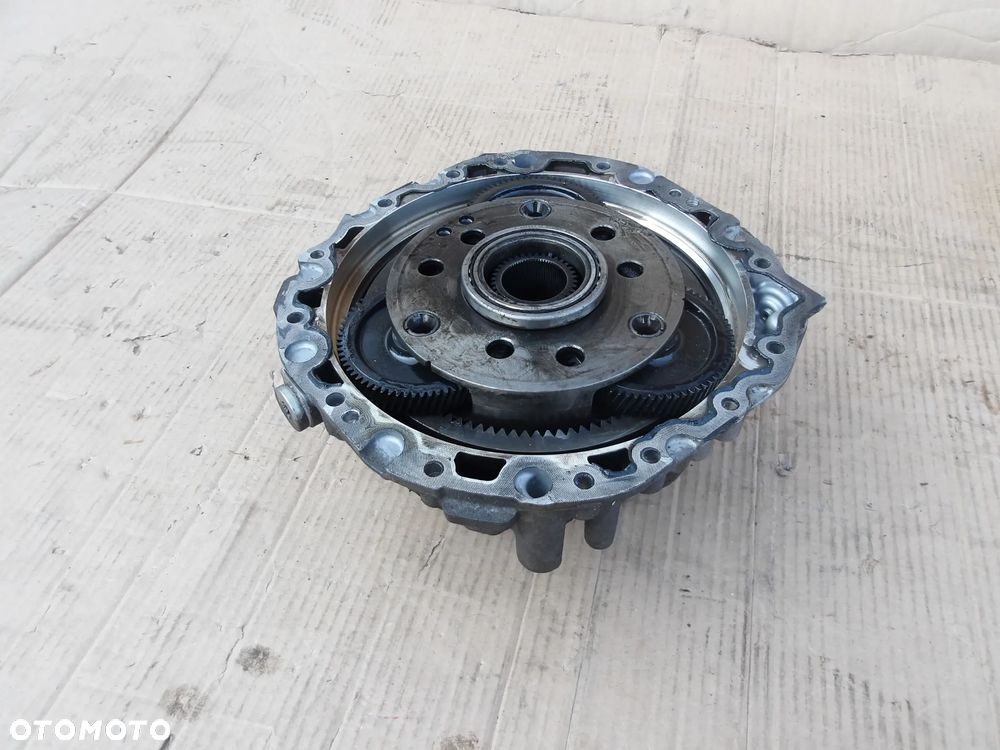 SILNIK ELEKTRYCZNY AUDI E TRON 0MA300040 F 0MB300040 C - 9
