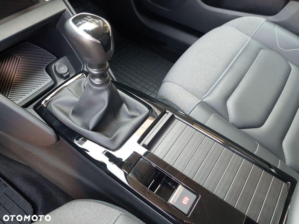 Citroën C4 1.2 PureTech Feel Pack S&S - 19