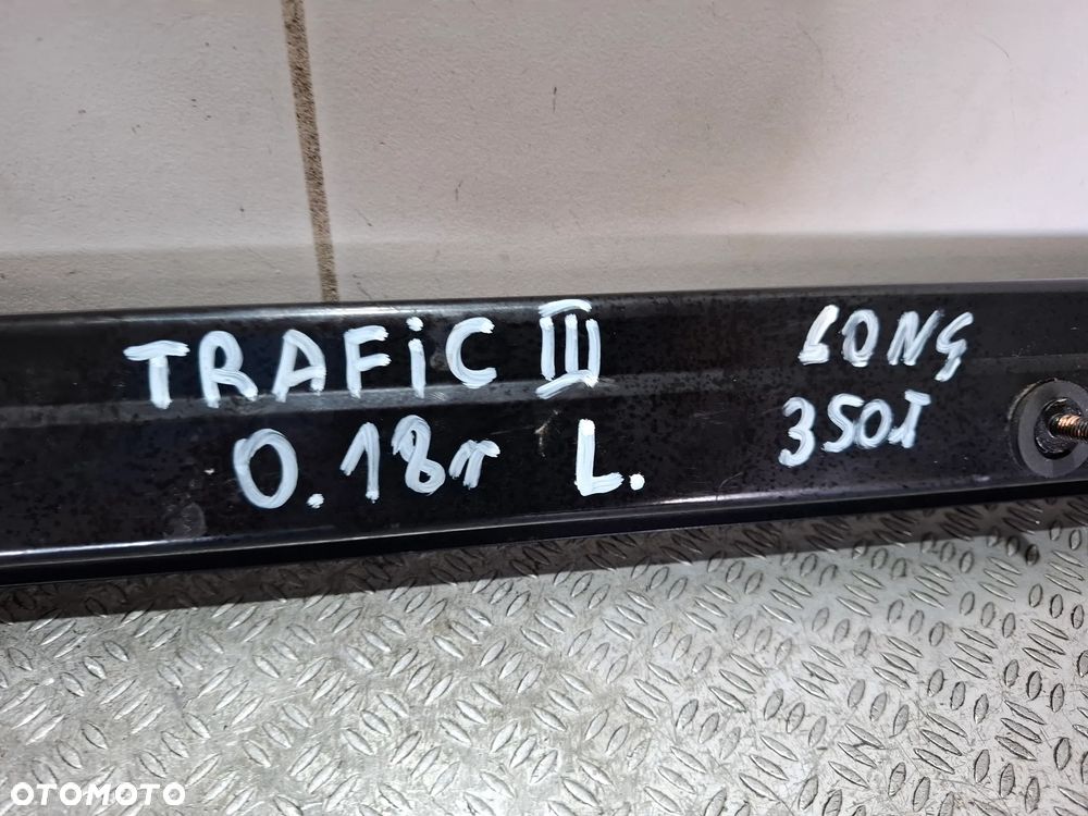 Szyna prowadnica lewa drzwi przesuwnych Renault Trafic III Vivaro B 2018 rok long nr 777618647R - 4